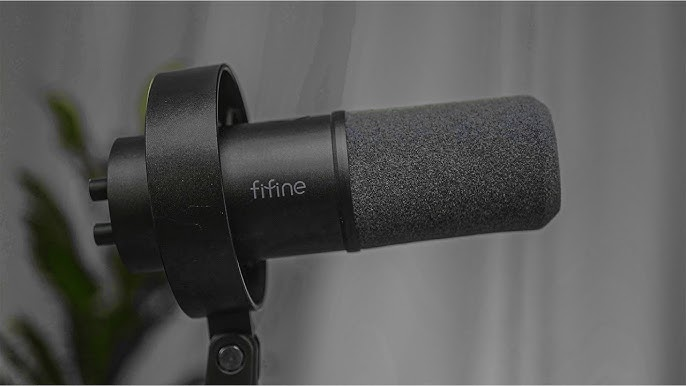 El rival de los gigantes: Por qué el Fifine K688 es el "Shure SM7B Killer" para presupuestos inteligentes