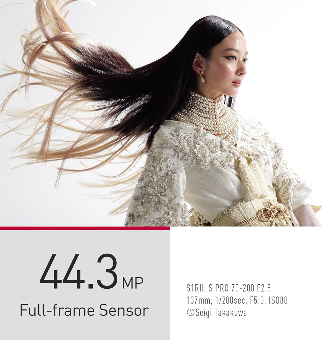 Panasonic LUMIX S1RII Full Frame Mirrorless Digital Camera, Hybrid Model Featuring a 44.3MP Full-Frame Sensor and Lumix'S First-Ever 8K Video Recording - DC-S1RM2