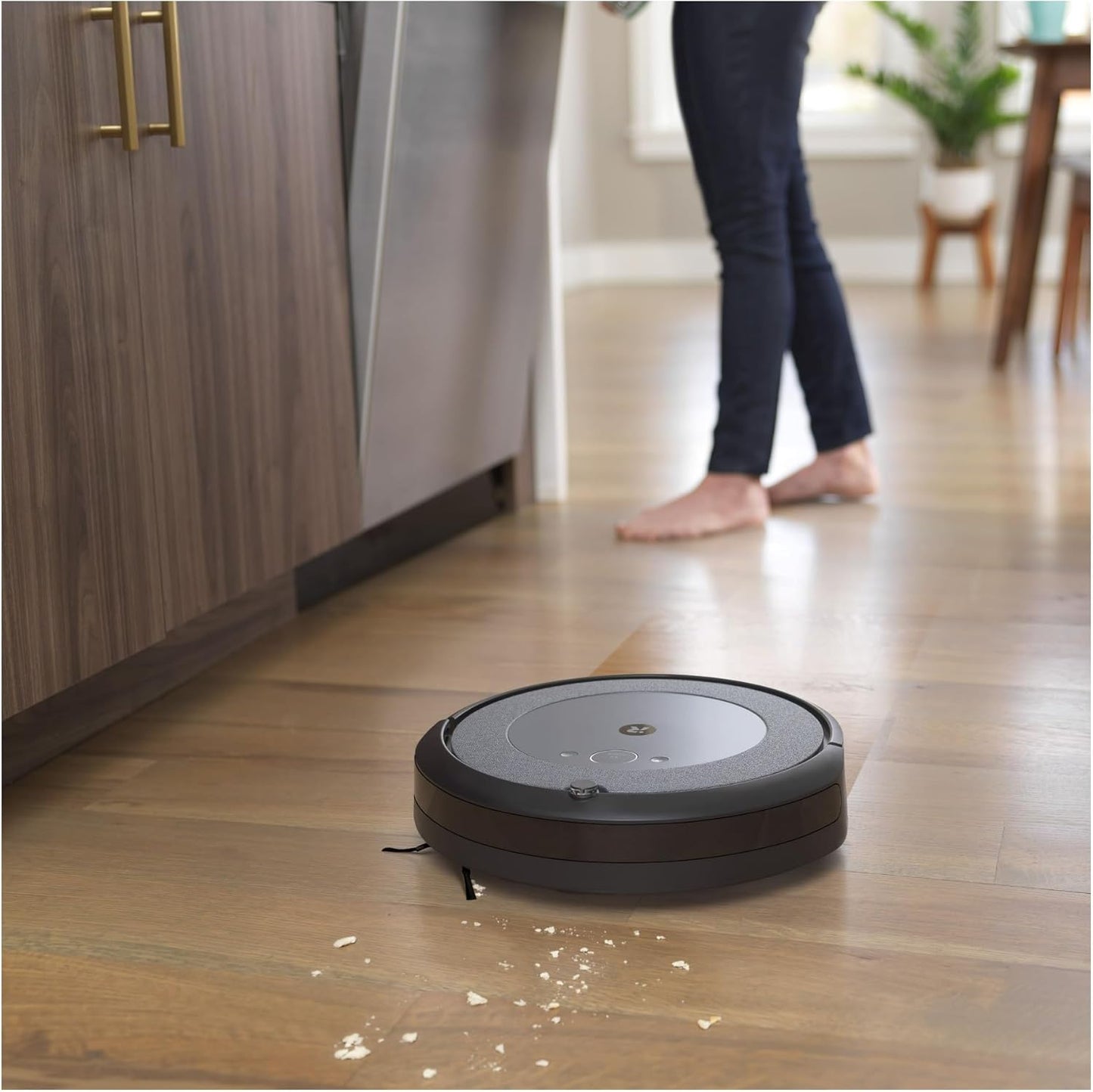 Irobot Roomba Combo I5+ Self-Emptying Robot Vacuum and Mop, Clean by Room with Smart Mapping, Empties Itself for up to 60 Days, Works with Alexa, Personalized Cleaning OS